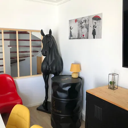 Camden - Extérieur Et Parking * Reims