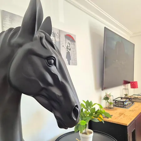 Appartement Camden - Exterieur Et Parking Reims