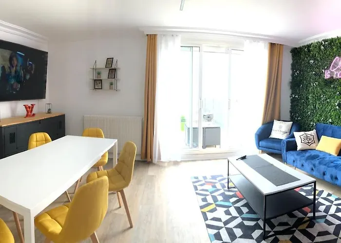 Camden - Exterieur Et Parking Reims